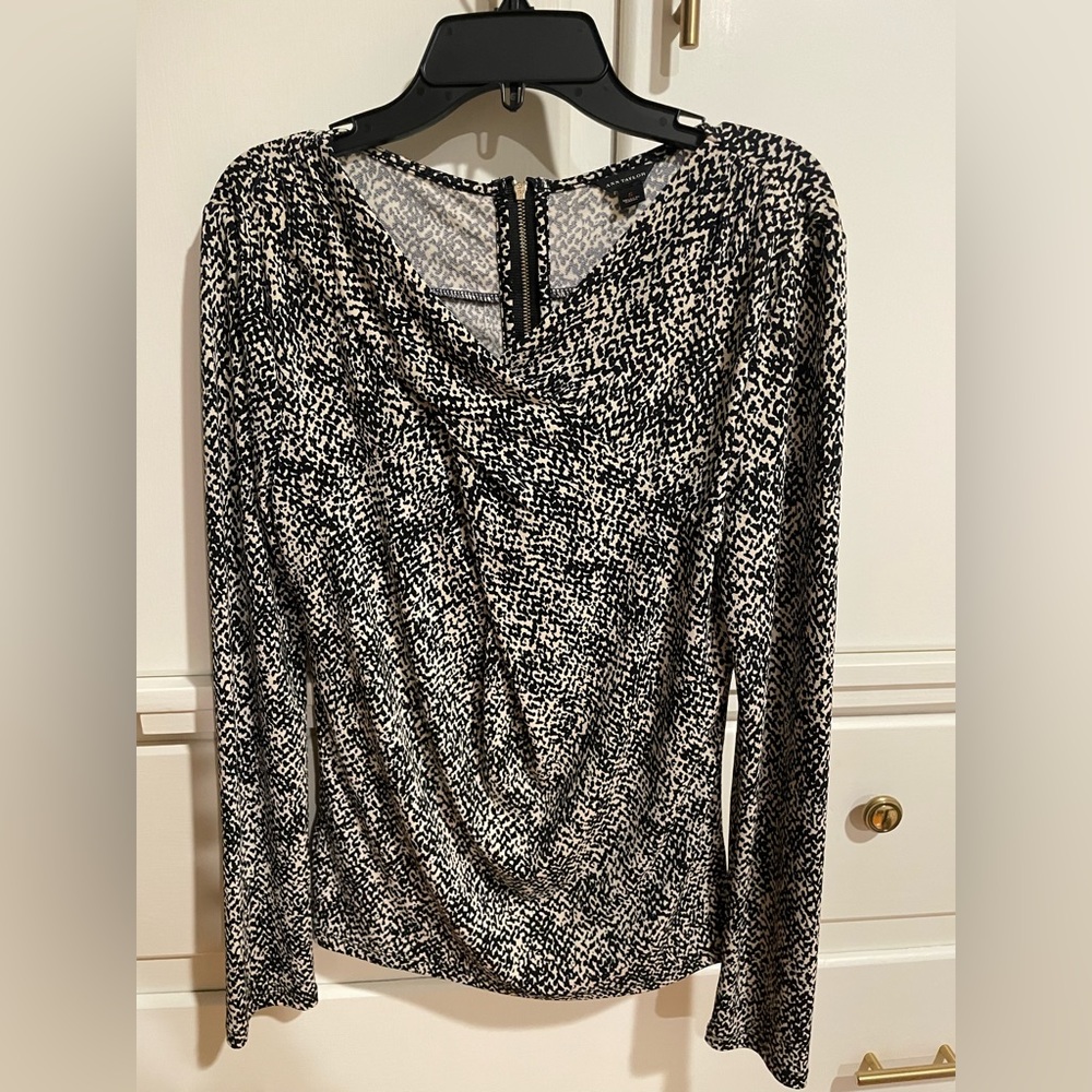 Ann Taylor B&W Blouse